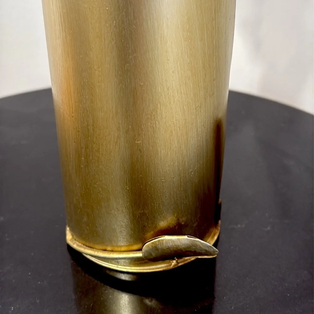 Vintage Pier 1 Gold Metal Lion Single Wine Bottle Holder Stand.
